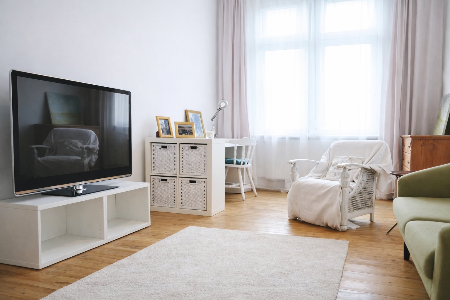 Apartment 202 · 02 wohnzimmer arbeitsplatz